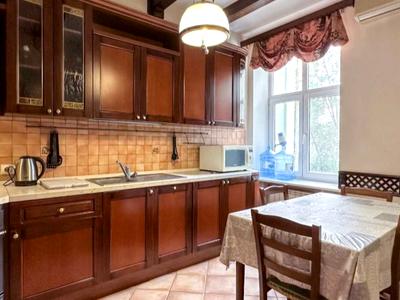 квартира за адресою Лютеранська вул., 4