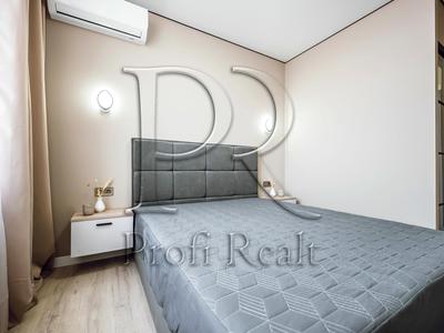 квартира за адресою Генерала Грекова вул., 4