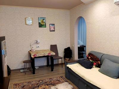 квартира за адресою Дмитра Коцюбайла вул. (Державінська), 2
