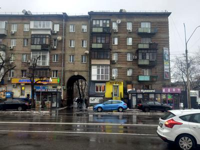 квартира за адресою Леоніда Каденюка просп. (Юрія Гагаріна), 3