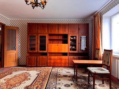 квартира за адресою Героїв просп., 19
