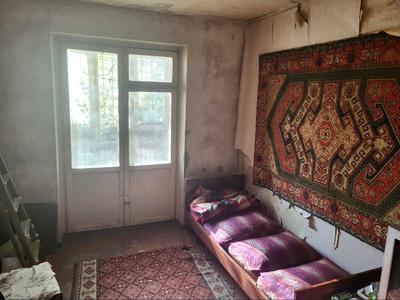 квартира за адресою Михайла Драгоманова вул. (Димитрова), 52
