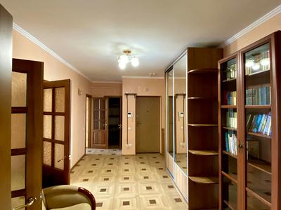 квартира по адресу Хмельницкая ул., 10