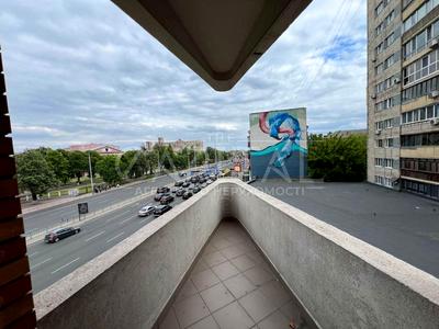 коммерческая по адресу Леси Украинки бульв., 30-Б