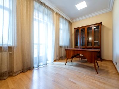 квартира по адресу Рейтарская ул., 4