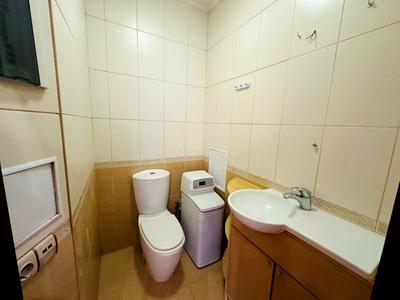 квартира за адресою Митрополита Андрея Шептицького вул. (Анатолія Луначарського), 10