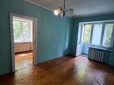 квартира за адресою Івана Крамського вул., 4