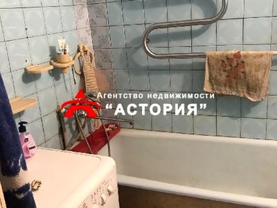 кімната за адресою Героїв Крут вул. (12 Квітня), 28