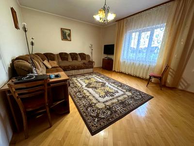 будинок за адресою Вільна
