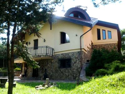 будинок за адресою Озерна вул., 5