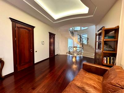 будинок за адресою Купріна вул., 5а