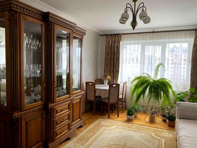 квартира по адресу Героев УПА ул., 4