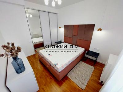 квартира по адресу Василия Тютюнника ул. (Анрі Барбюса), 37/1