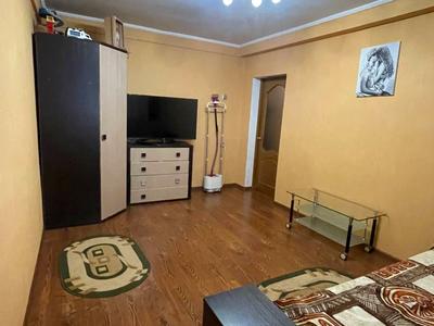 квартира по адресу Ореста Левицкого ул. (Академіка Курчатова), 8