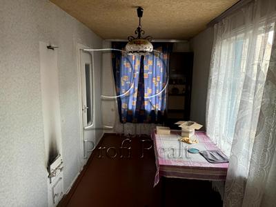 будинок за адресою с. Ровжі, Південна вулиця 1, 77