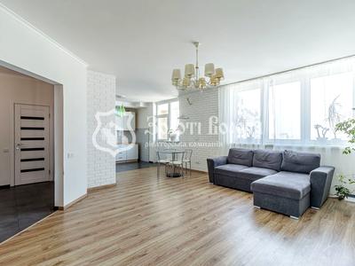 квартира за адресою Олени Пчілки вул., 8