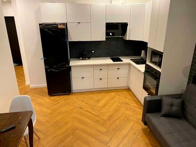 квартира по адресу Елены Телиги ул., 25