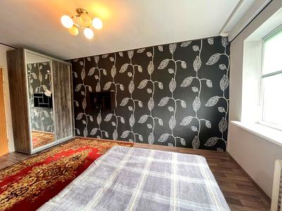 кімната за адресою Ореста Левицького вул. (Академіка Курчатова), 25/37