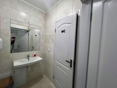 коммерческая по адресу Зализничная ул., 42