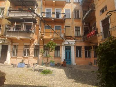 квартира за адресою Дігтярна вул., 5