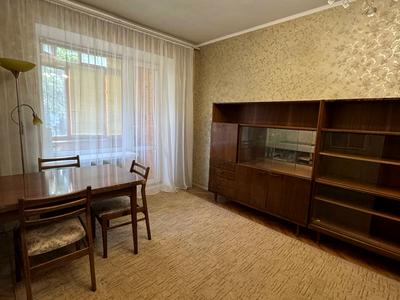 квартира по адресу Набережно-Крещатицкая ул., 33
