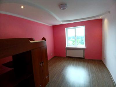 квартира за адресою Зарічанська вул., 52