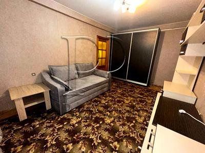 квартира за адресою Гната Юри вул., 5