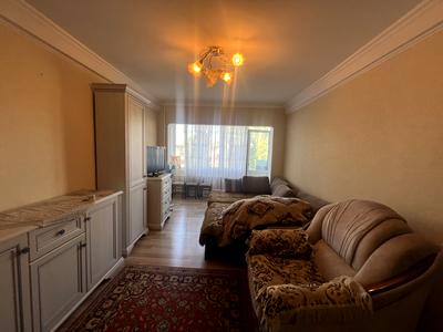 квартира за адресою Ярослава Гашека бульв., 8
