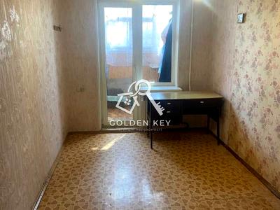 квартира за адресою Космонавтів вул., 27