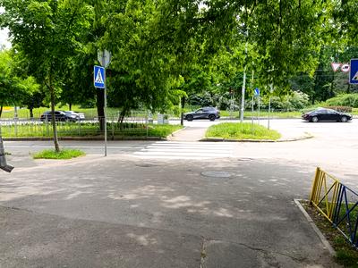 комерційна за адресою Голосіївський просп. (40-річчя Жовтня), 90