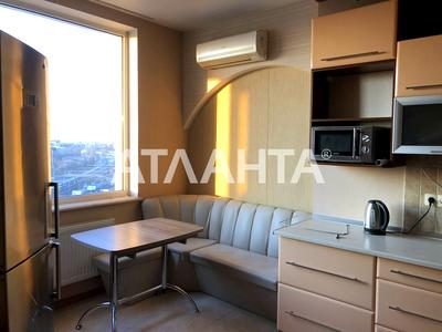 квартира за адресою Середньофонтанська вул., 19