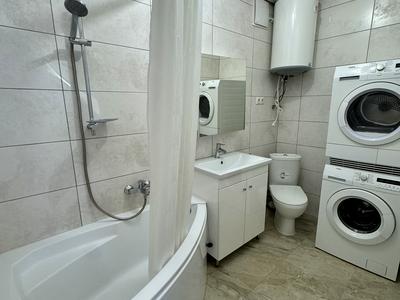 квартира за адресою Дніпровська набережна вул., 16-Д