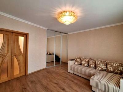 квартира за адресою Зарічанська вул., 52
