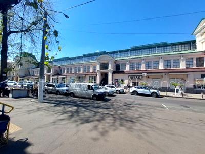 комерційна за адресою Торгова вул., 21