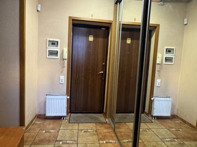 квартира за адресою Посмітного, 22