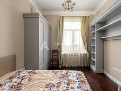 квартира по адресу Круглоуниверситетская ул., 14