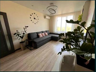 квартира за адресою Абрикосова вул., 3