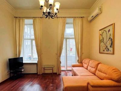 квартира за адресою Богдана Хмельницького вул., 10