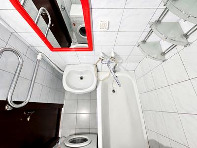 квартира за адресою Дніпровська набережна вул., 13