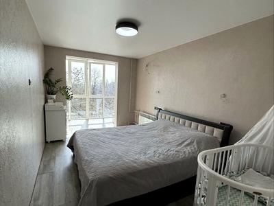 квартира за адресою Амосова вул. (Корчагінців), 5