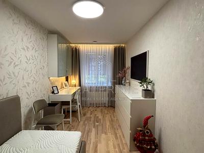 квартира за адресою Михайла Бойчука вул. (Кіквідзе), 23