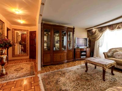 квартира за адресою Академіка Глушкова просп., 32