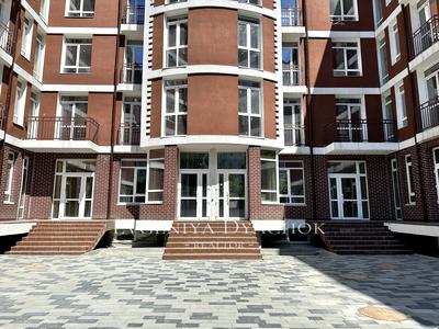 комерційна за адресою Дмитра Луценка вул. (Крейсера 