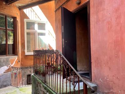 комерційна за адресою Генерала Тараса Чупринки вул. (Пушкіна), 20