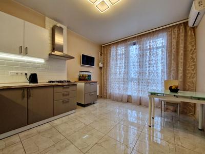 квартира за адресою Метрологічна вул., 56