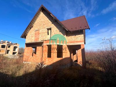 будинок за адресою Лугова