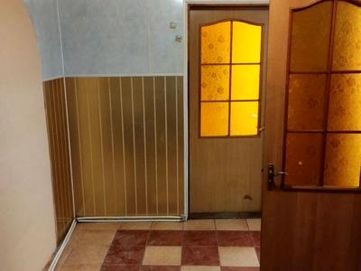будинок за адресою Абрикосова вул., 210