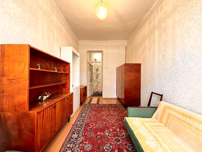 квартира за адресою Семафорна вул., 3