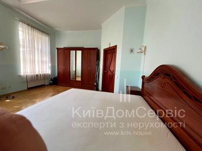 квартира по адресу Бехтеревский пер., 13-А