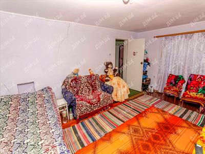 будинок за адресою с. Веселівка, Центральна, 1